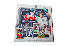 Topps Series 1 Official Collectors Binder